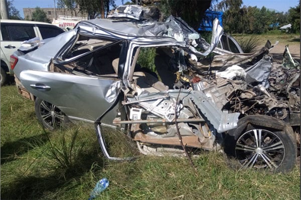 Five killed after car collides with truck along Nyeri-Nanyuki road