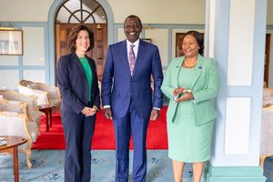 The US Secretary of Commerce Hon Gina Raimondo, President William Ruto and Trade CS Rebecca Miano.